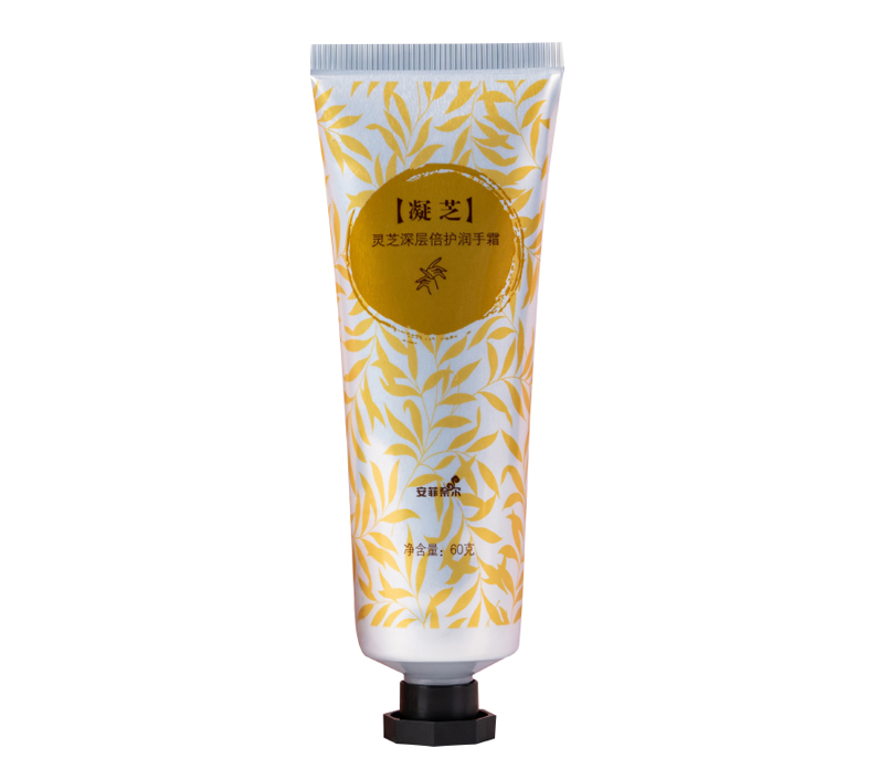 靈芝深層倍護(hù)潤手霜