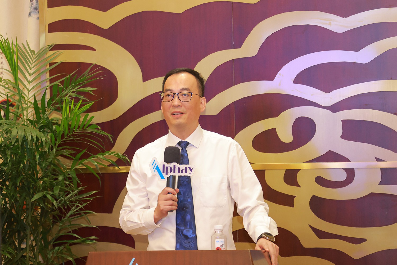 圖片關(guān)鍵詞